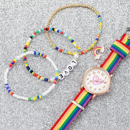 Lot de 4 montres à quartz pour femmes avec cadran en forme de cœur et bracelet en nylon, perles arc-en-ciel