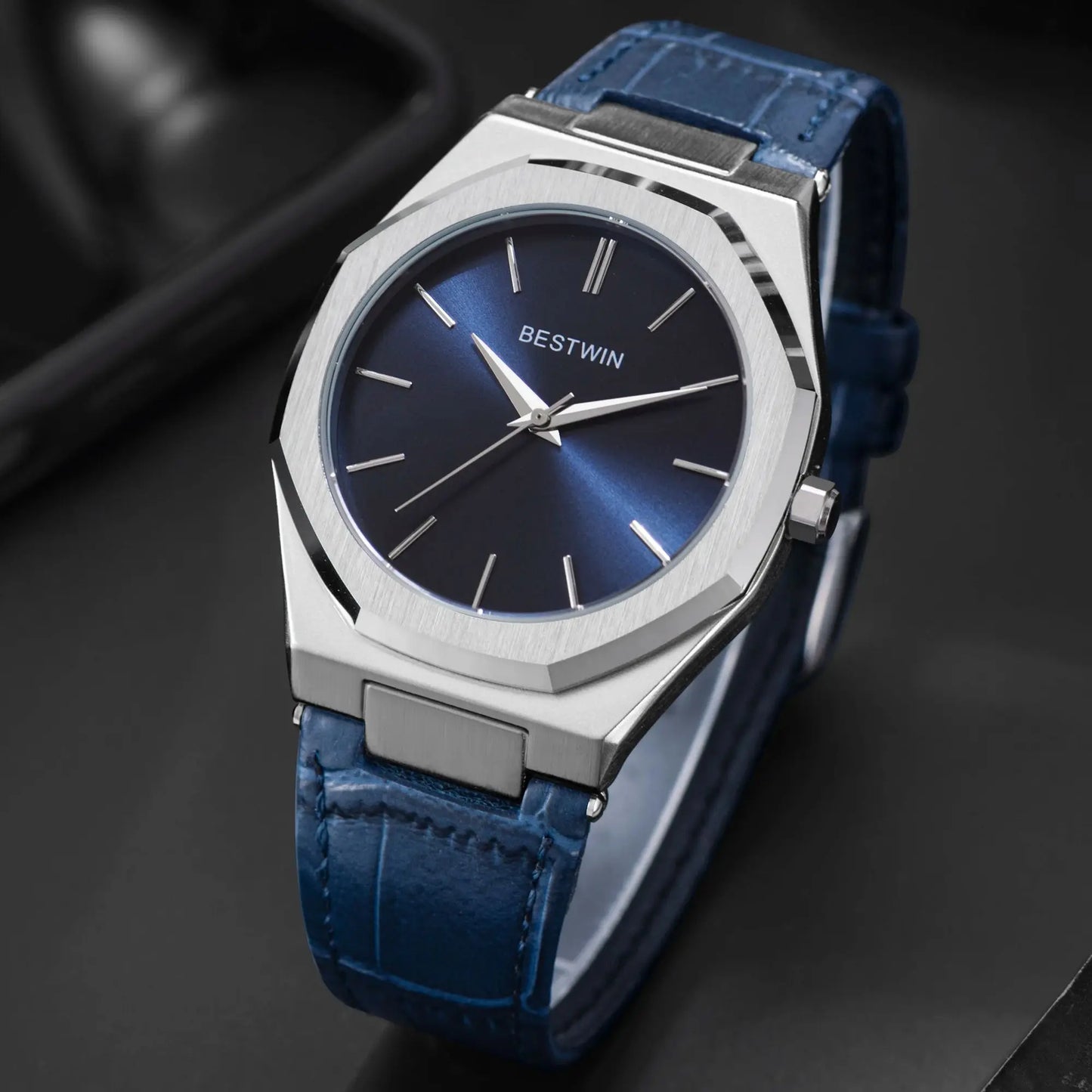 Top Brand New Watch Fashion Design Leisure Business Silver Blue Leather 3ATM Waterproof Quartz Mens Watch Reloj Hombre